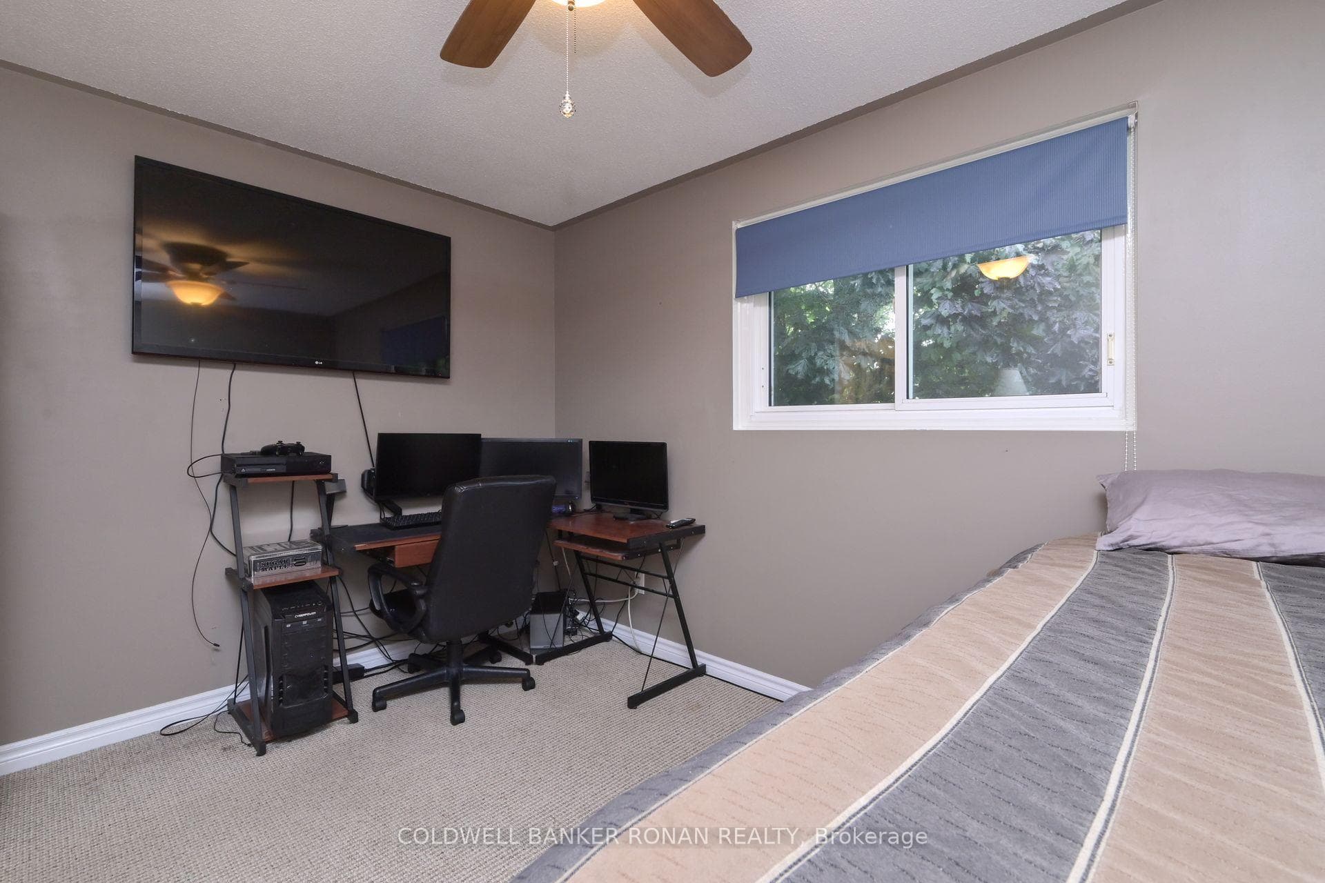 33 Hunter Court photo 20