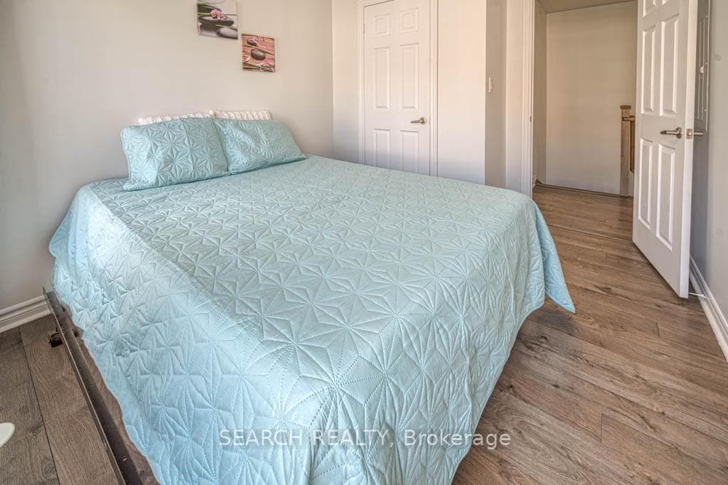 200 Veterans Drive Unit 122 photo 21
