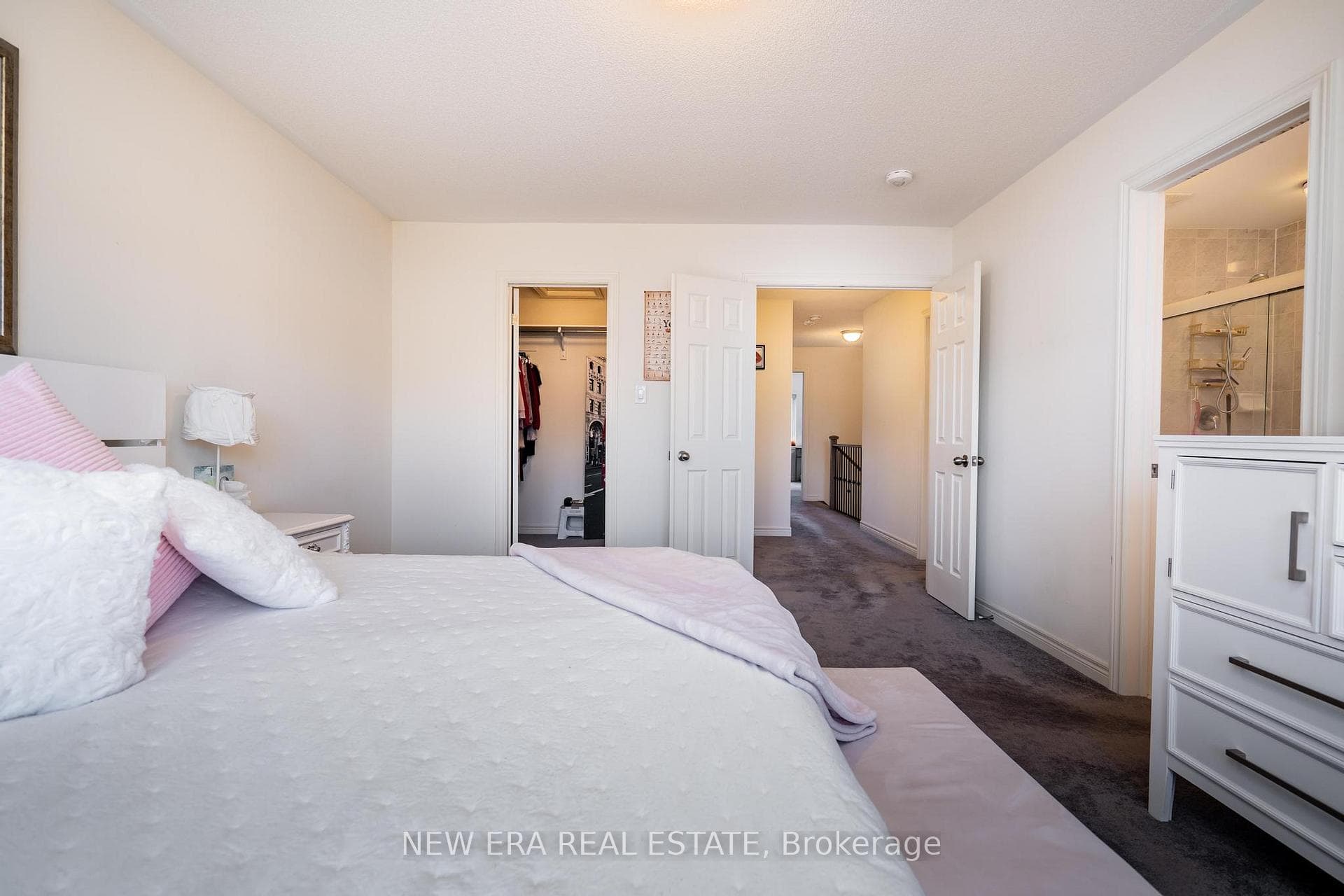 42 Jevons Drive photo 25