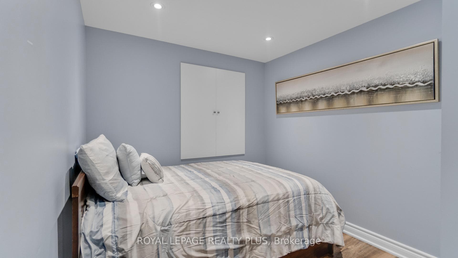3129 Parsonage Crescent photo 44