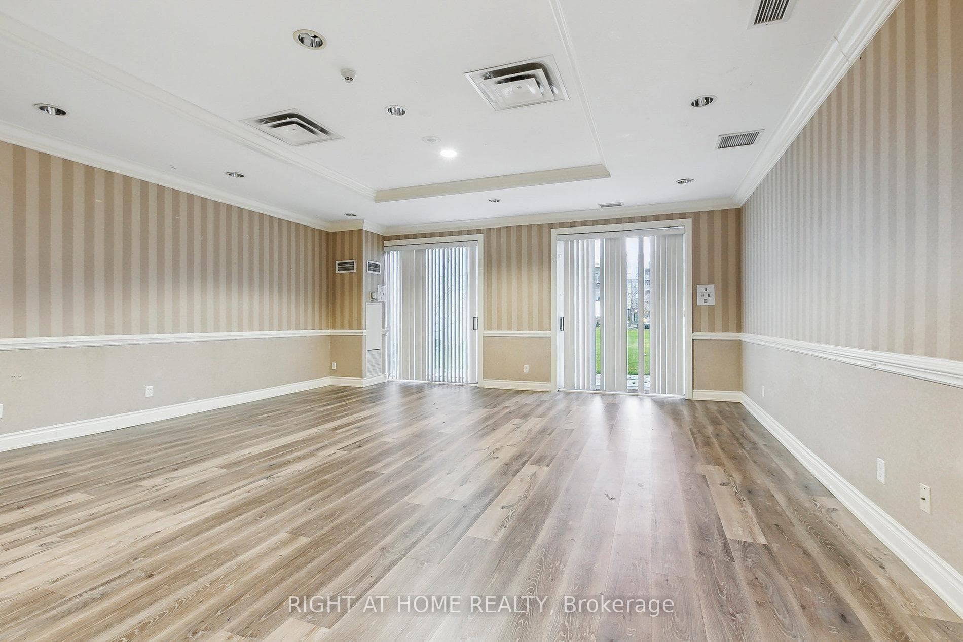 8 Rosebank Drive Unit 17K photo 25