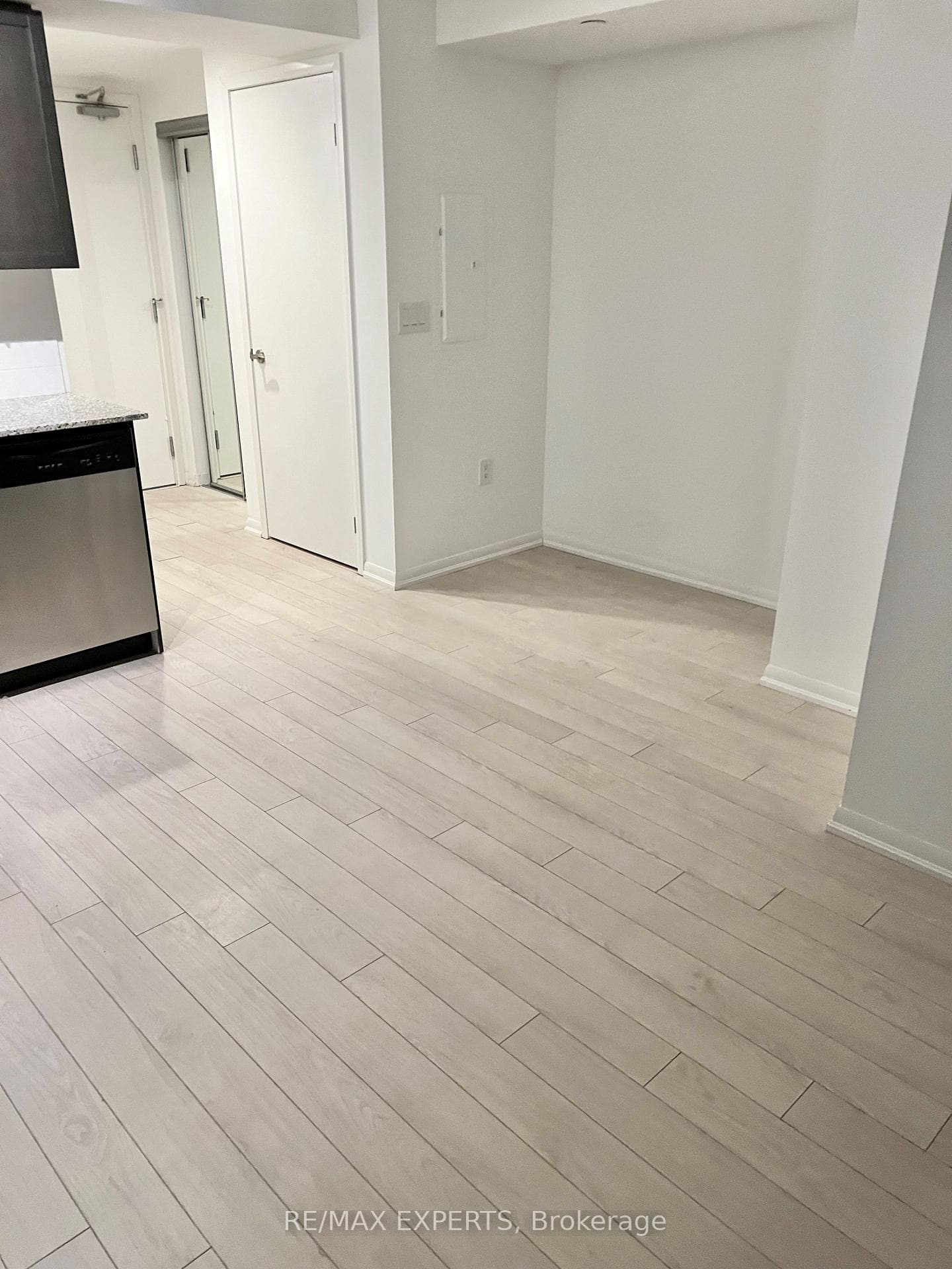 3091 Dufferin Street Unit 516 photo 11