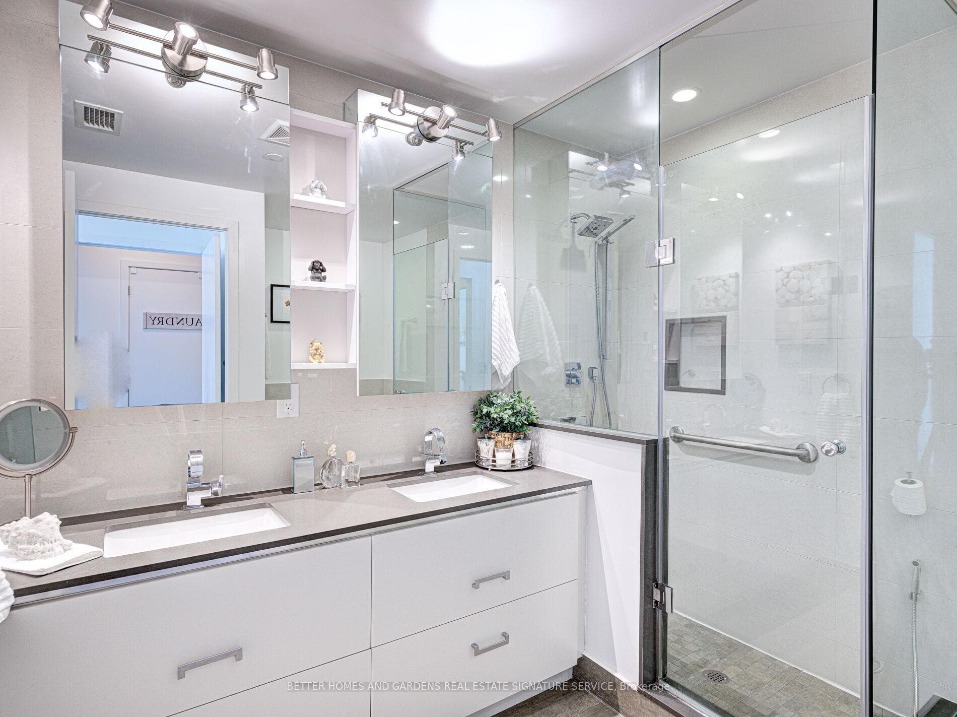 1830 Bloor Street Unit 112 photo 11