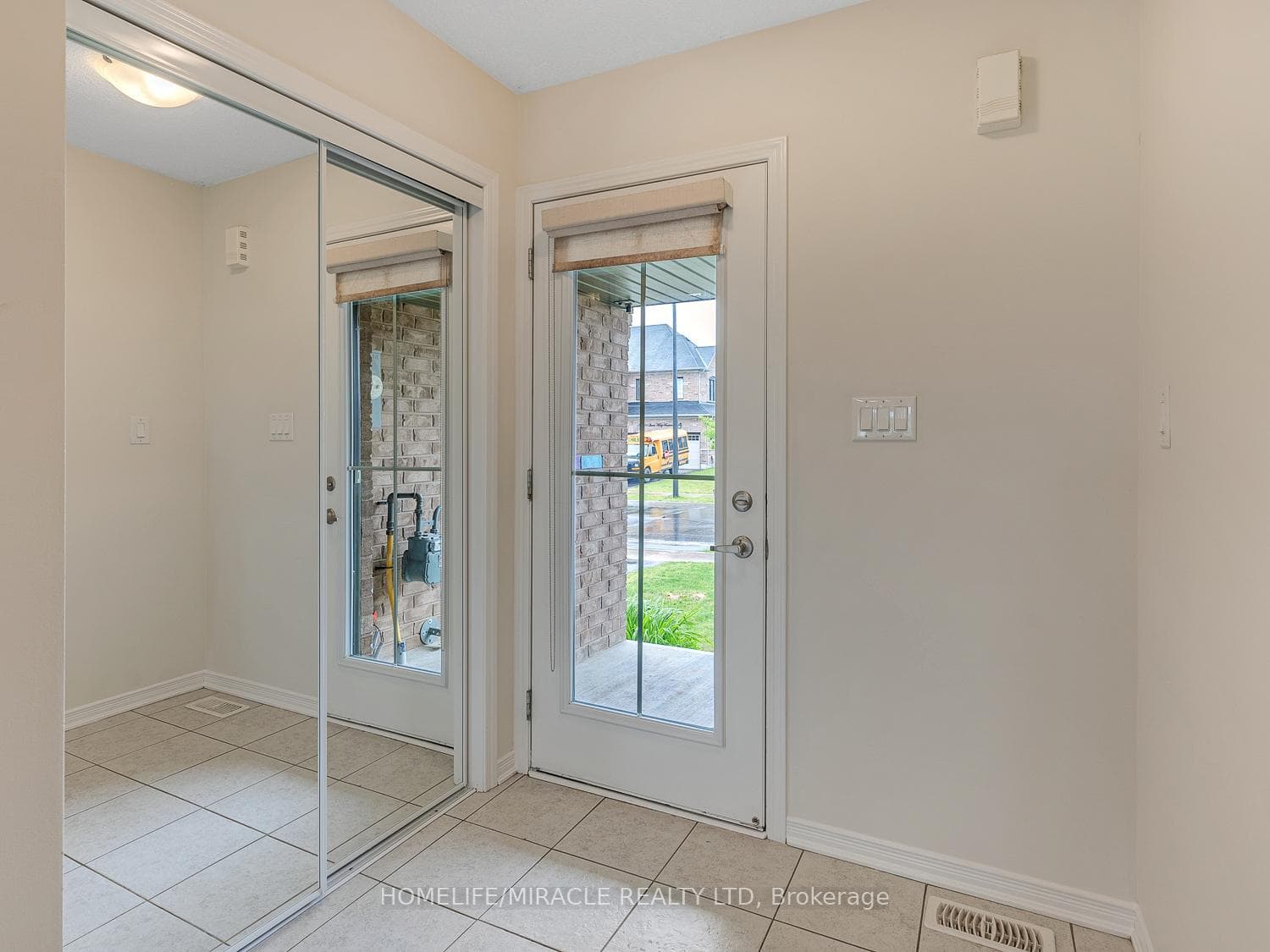 278 BEDROCK Drive photo 6