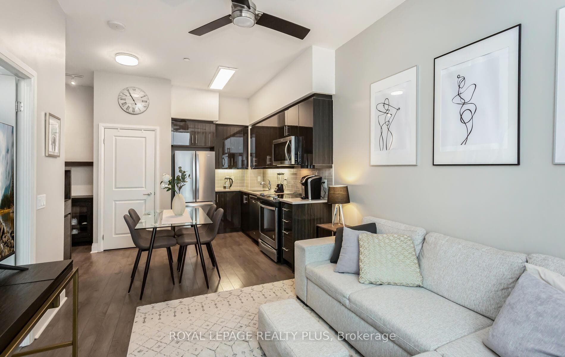 17 Zorra Street Unit PH01 photo 14