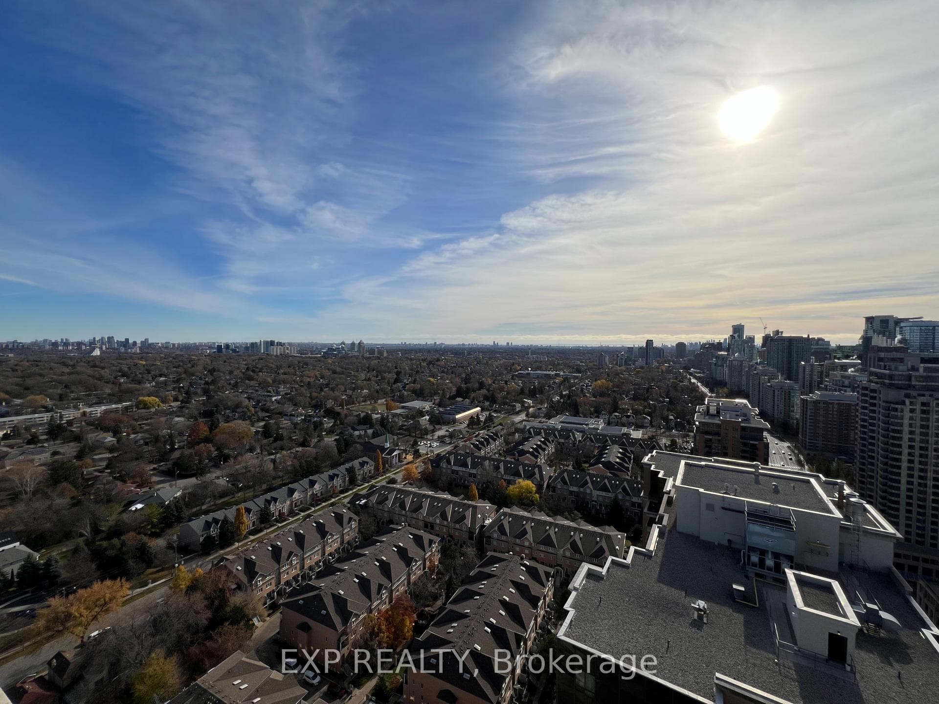 60 Byng Avenue Unit LPH06 photo 9