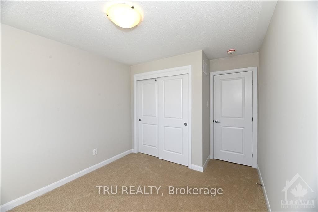 413 SILICON Way photo 15
