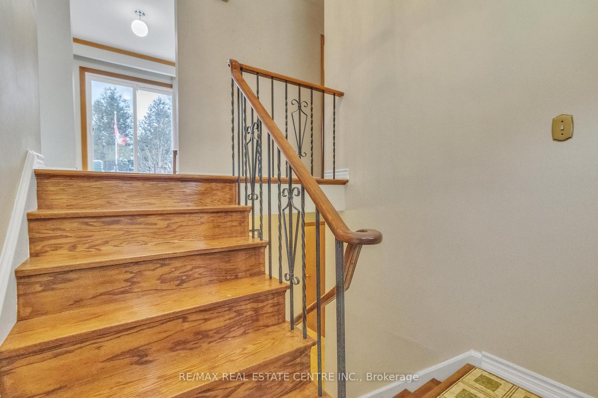 19 Meadowland Gate photo 6