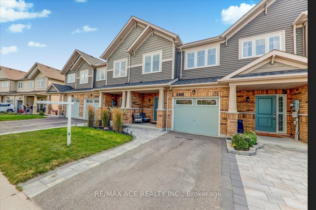 2486 Steeplechase Street photo 4