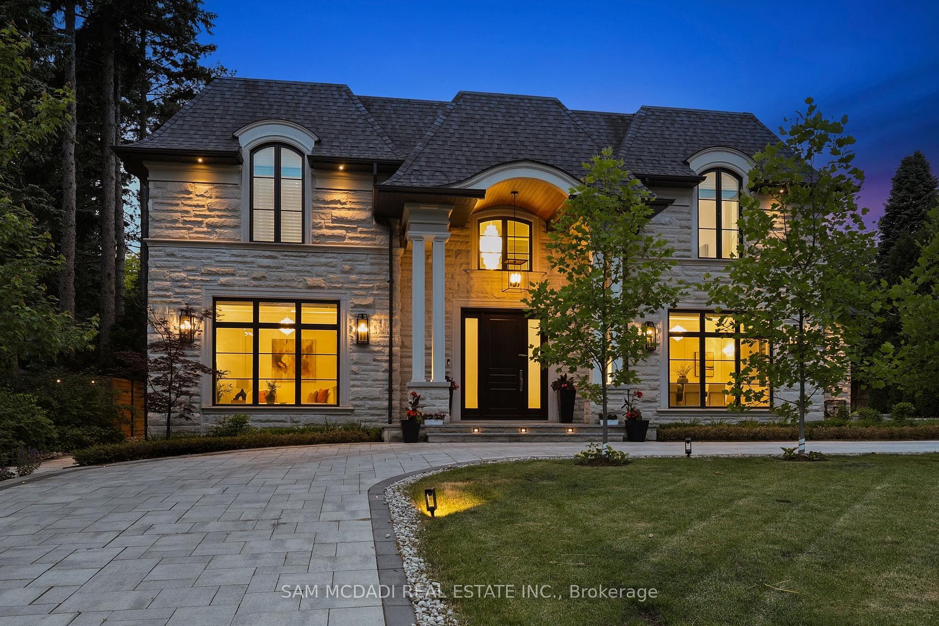 1342 Nocturne Court photo 1