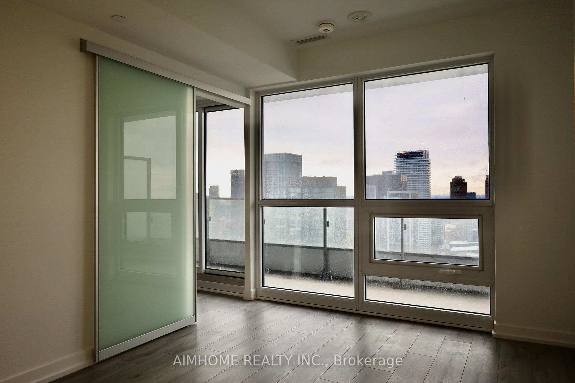 395 Bloor Street Unit 4003 photo 7