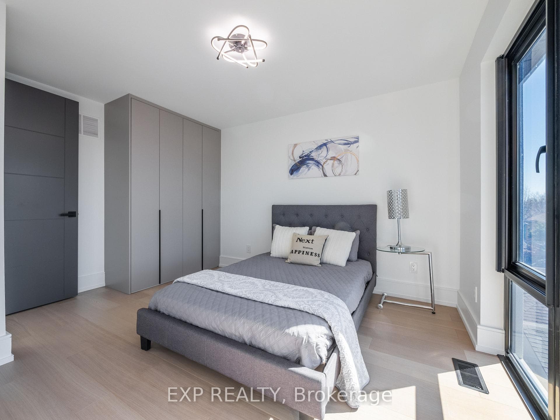 46A Leroy Avenue photo 30
