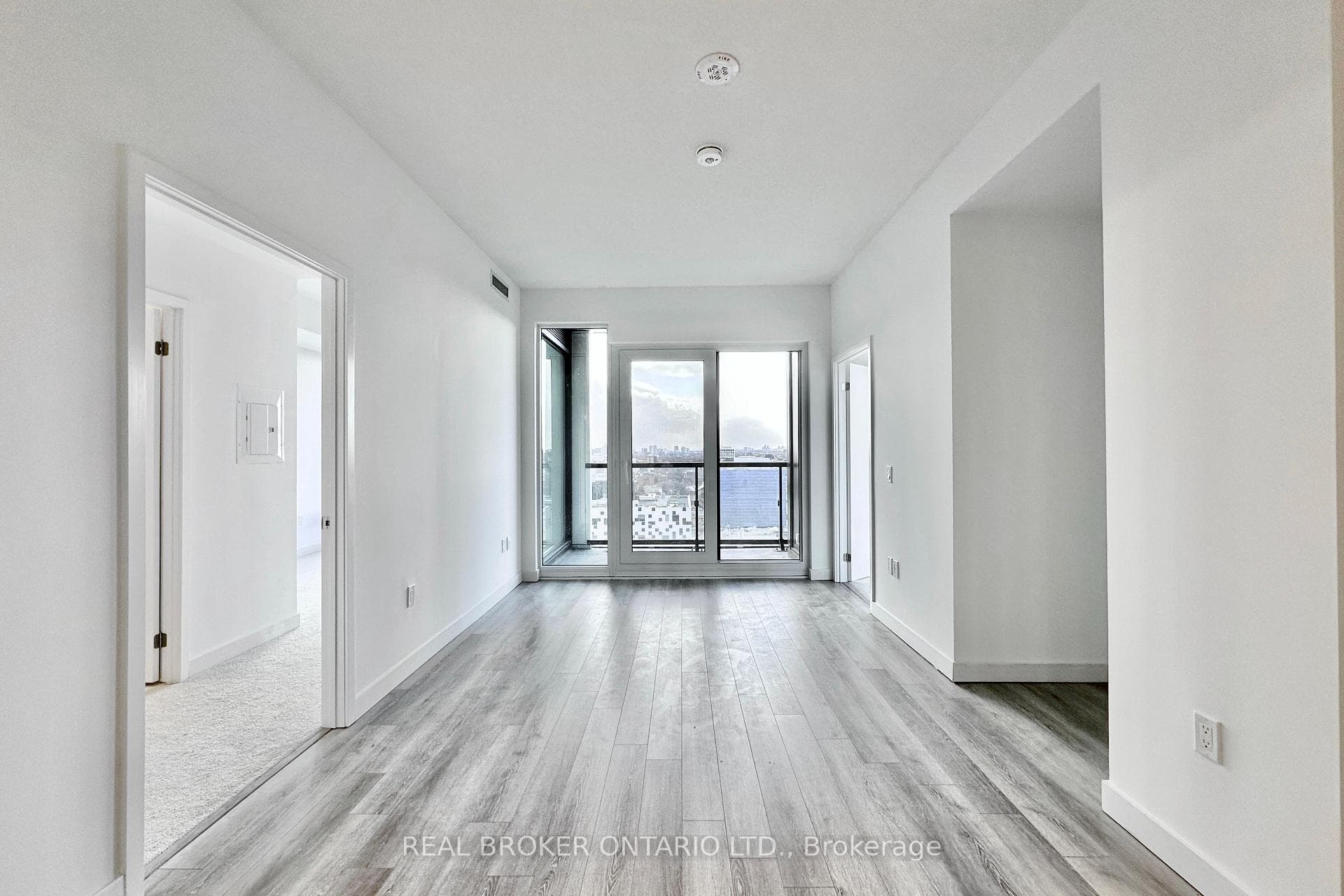 121 St Patrick Street Unit 1513 photo 14