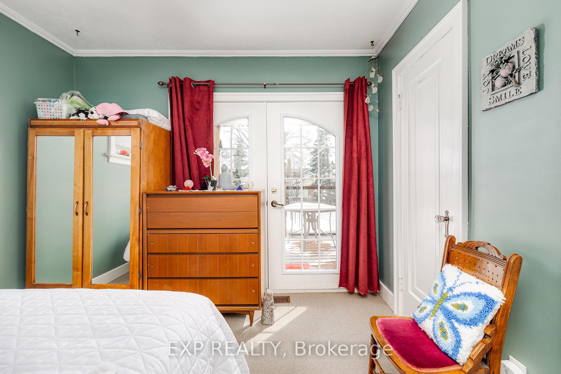 77 Borden Avenue photo 14
