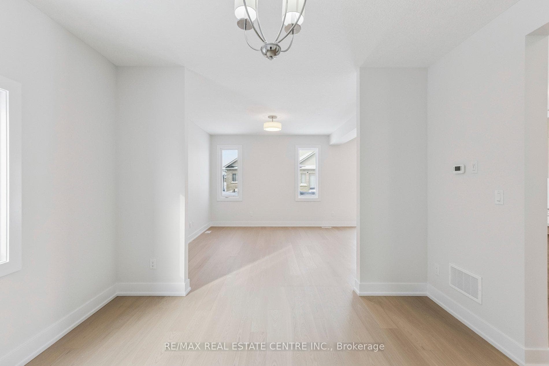 123 Maple Street photo 8