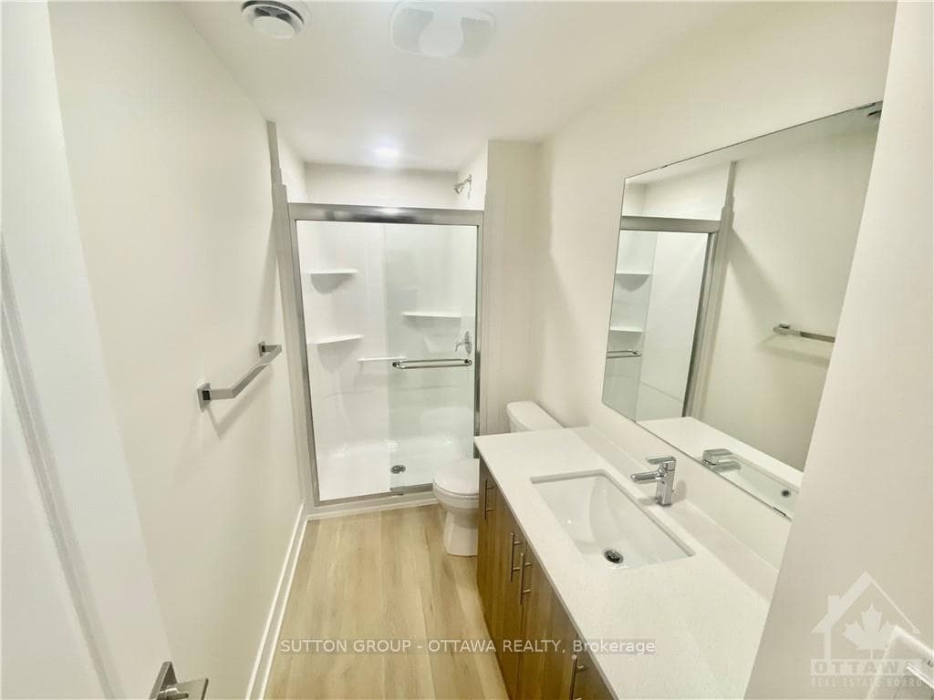 152B COLUMBUS Avenue Unit B photo 9