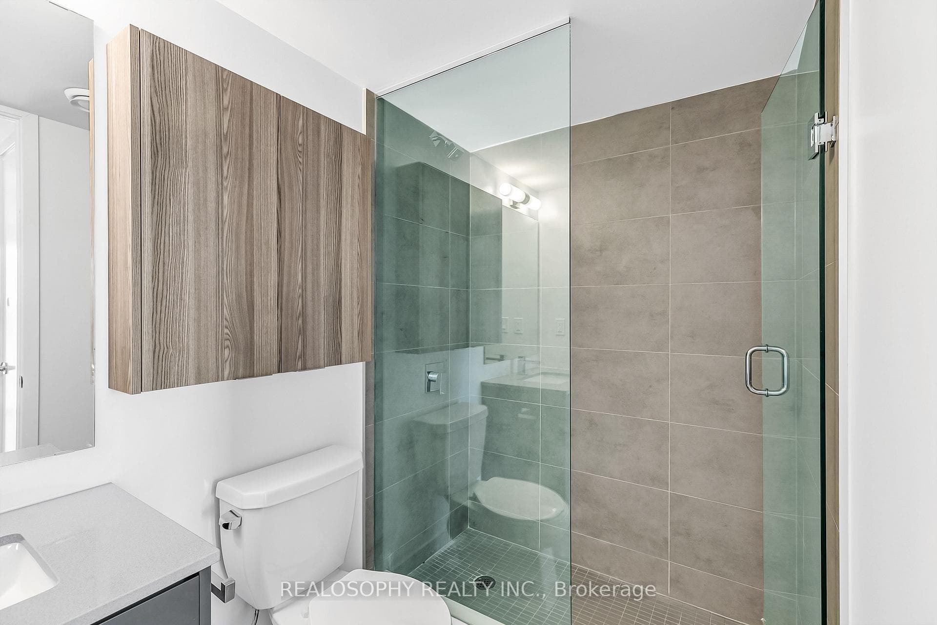 8 Tippett Road Unit 306 photo 13