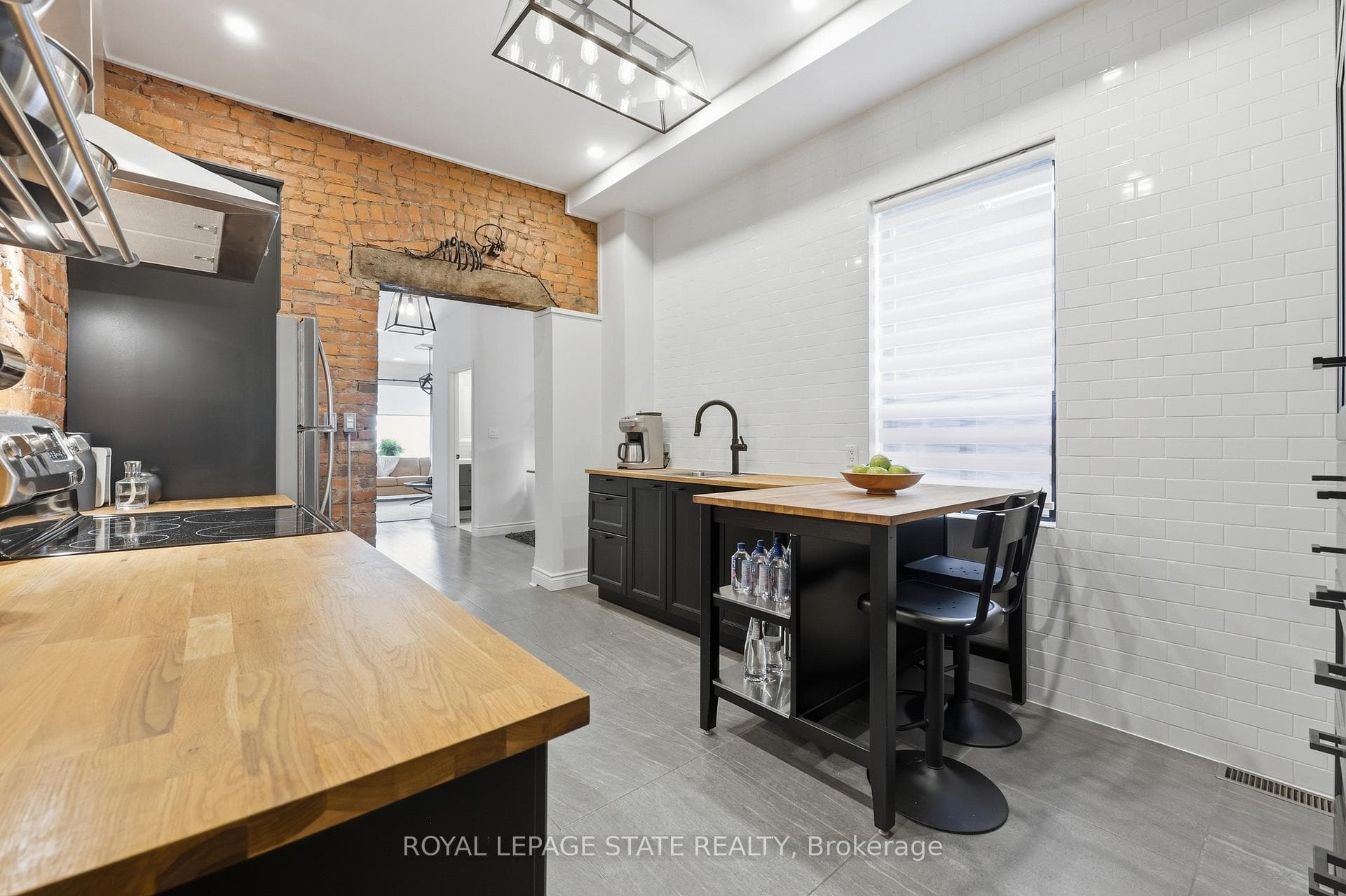 252 King Street photo 20