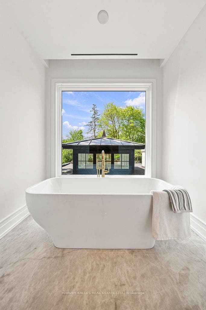 204 Forest Hill Road photo 24