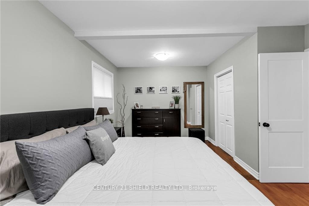 1707 DOVER Road photo 9