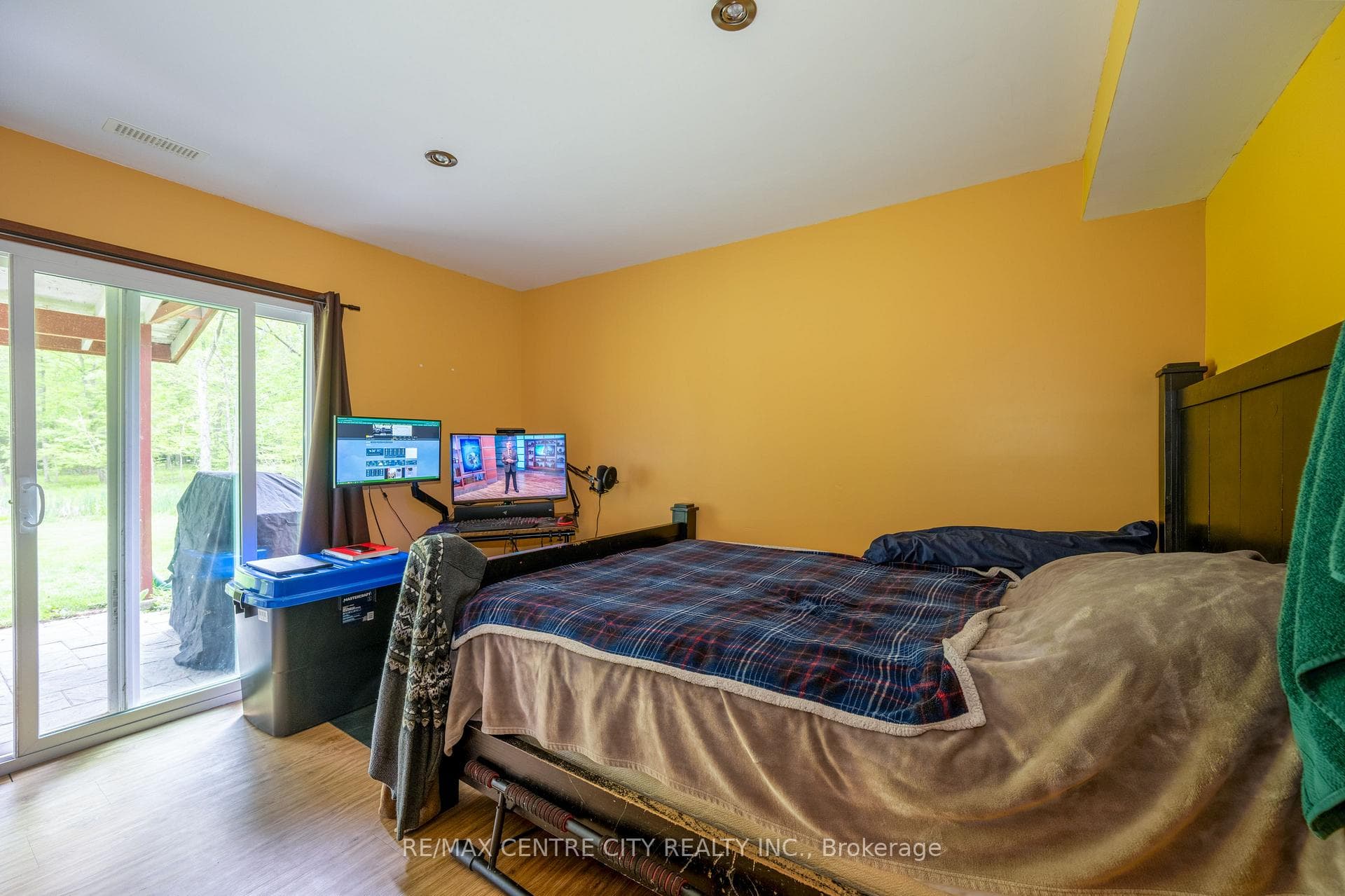 26046 Kerwood Road photo 19