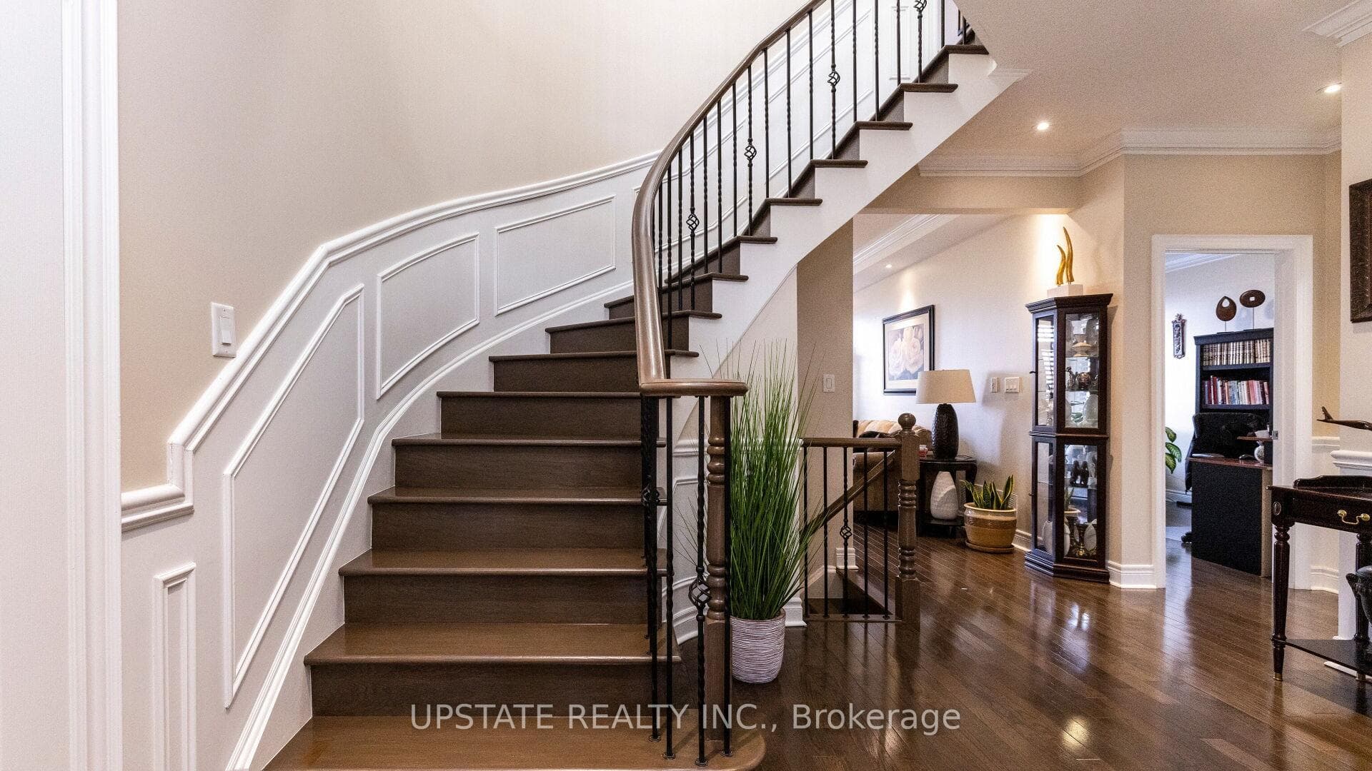 6 Grouse Lane photo 17