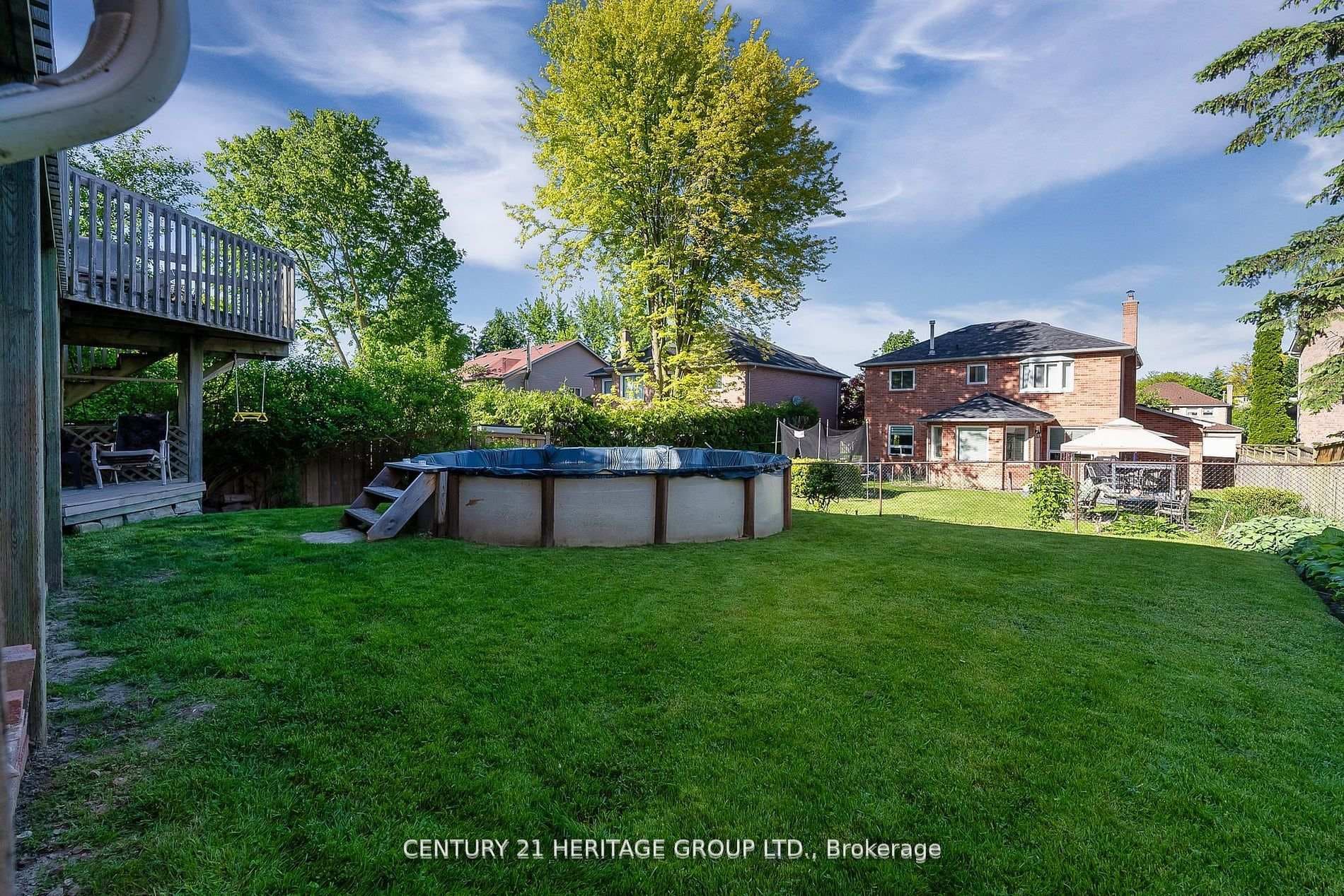 5 Beatty Crescent photo 36