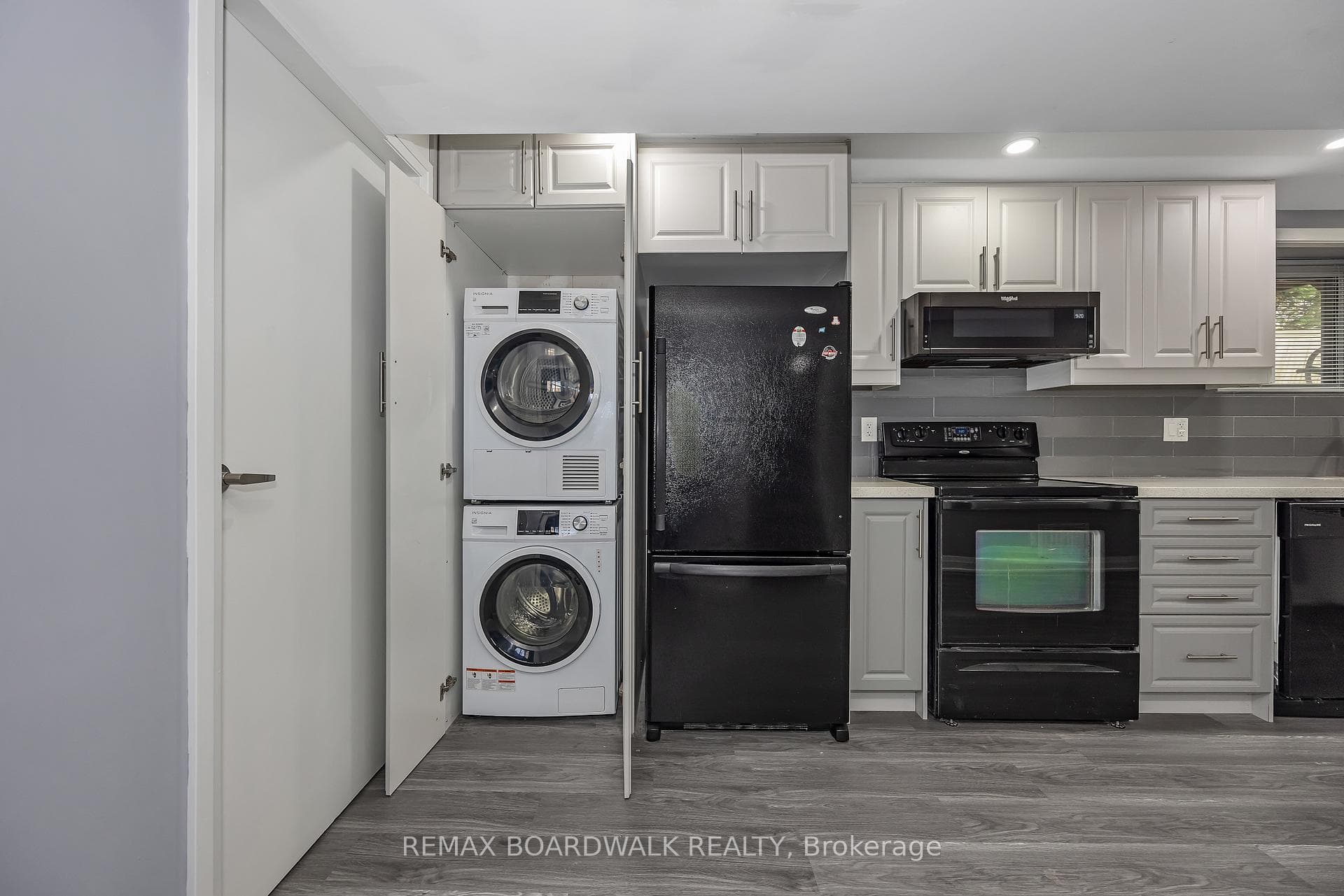 956 Garwood Avenue photo 27