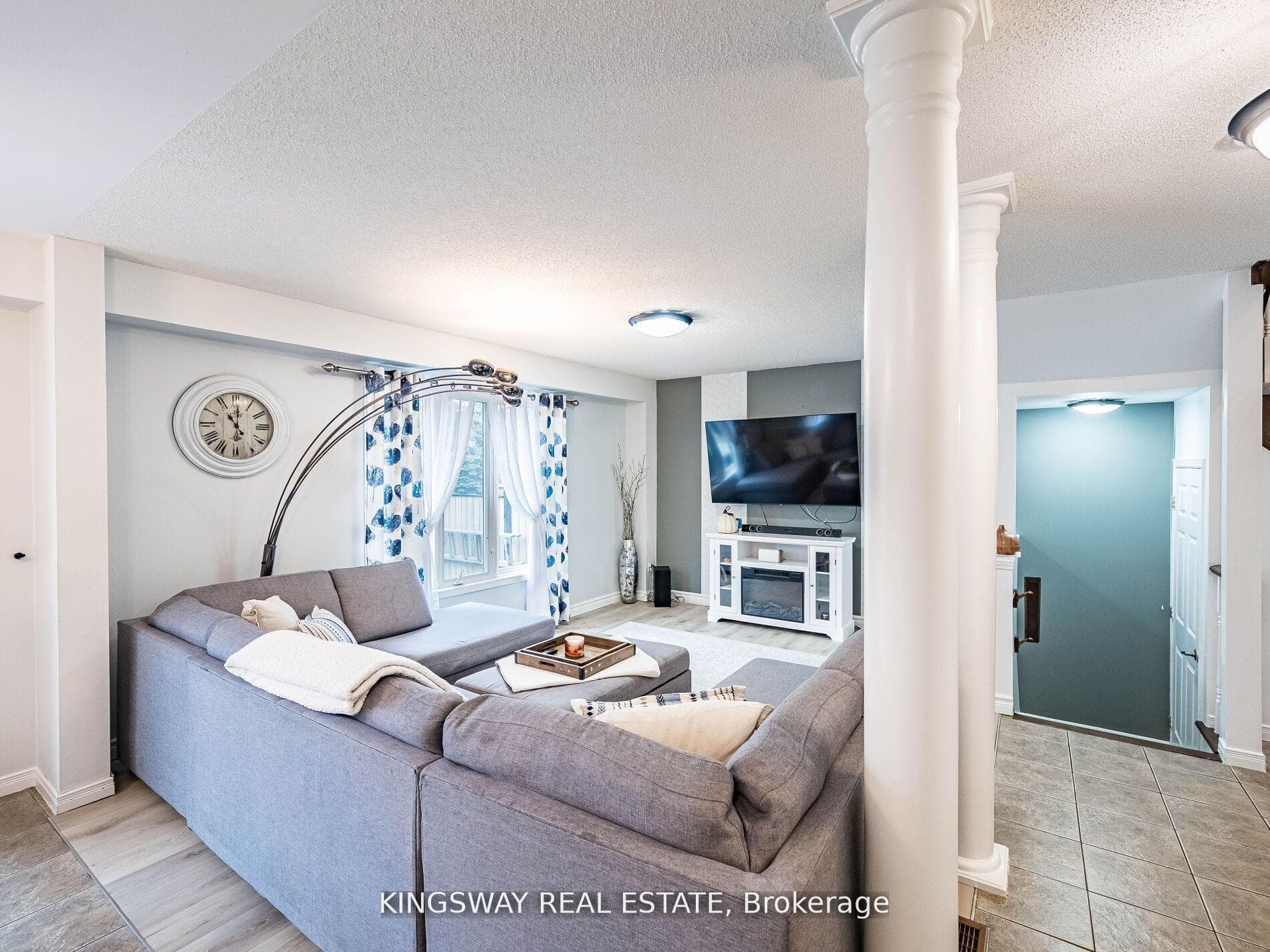 278 Southbrook Drive photo 8