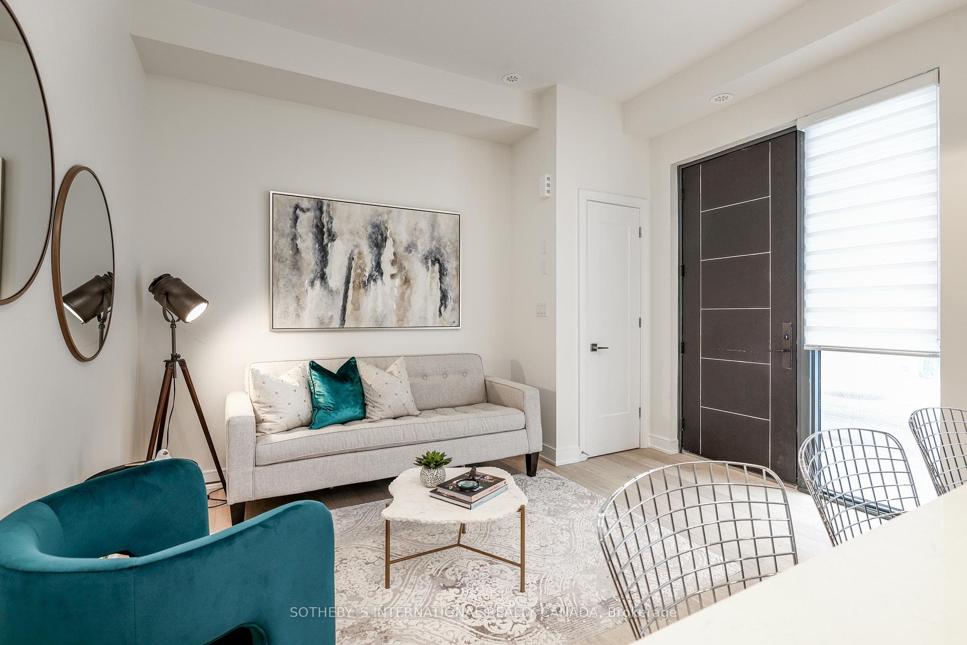 430 Roncesvalles Avenue Unit Th2 photo 4