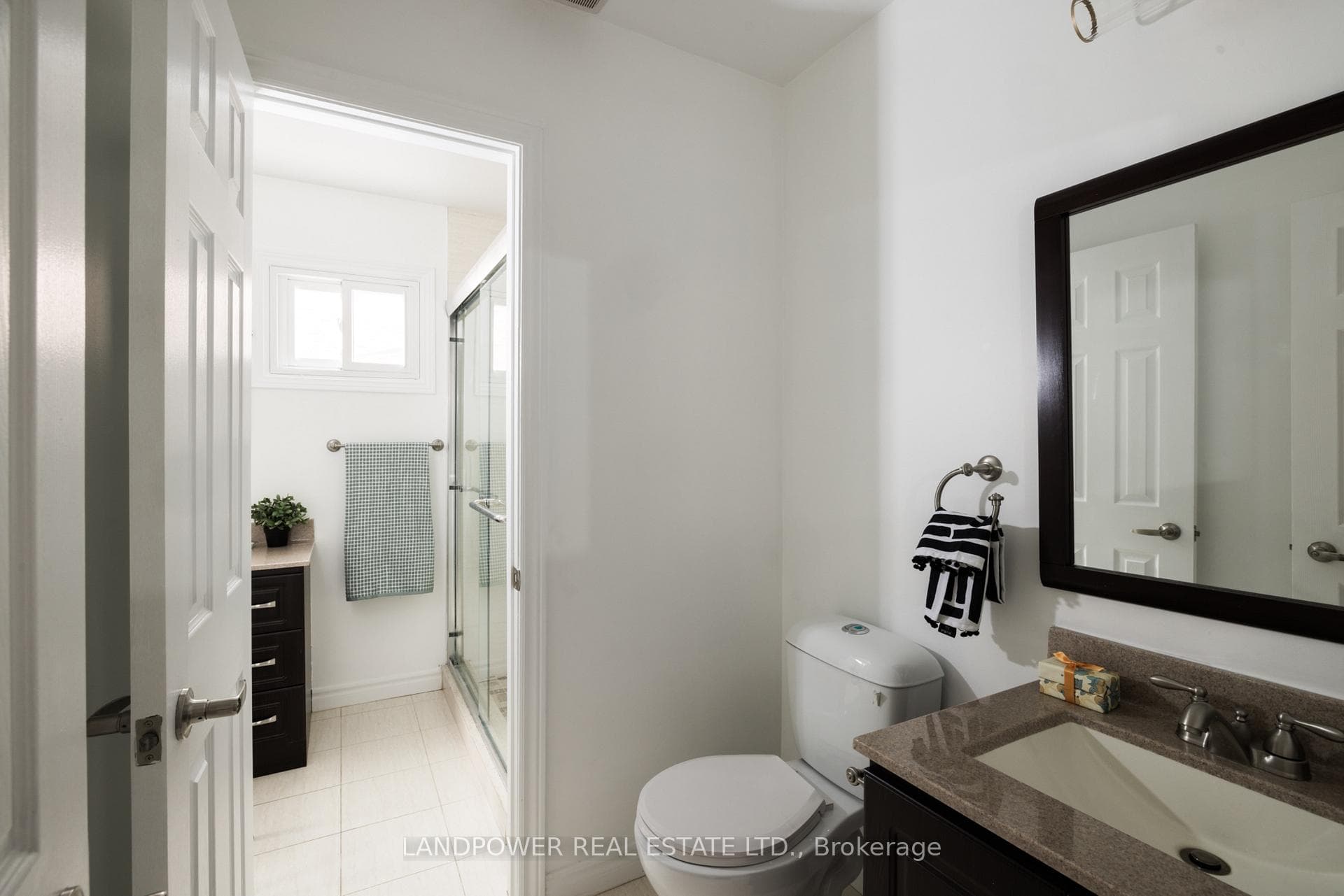 76 Parkway Avenue photo 19