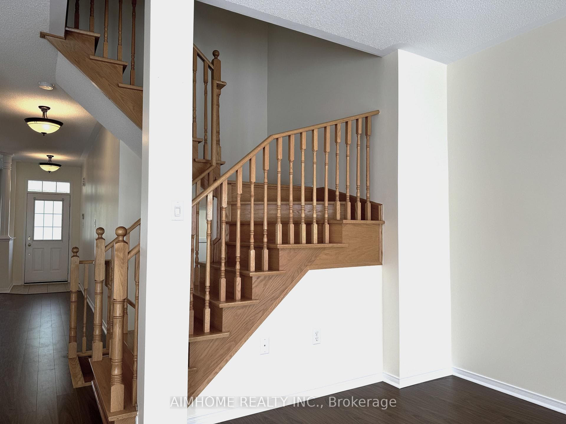 53 Dovetail Drive photo 6
