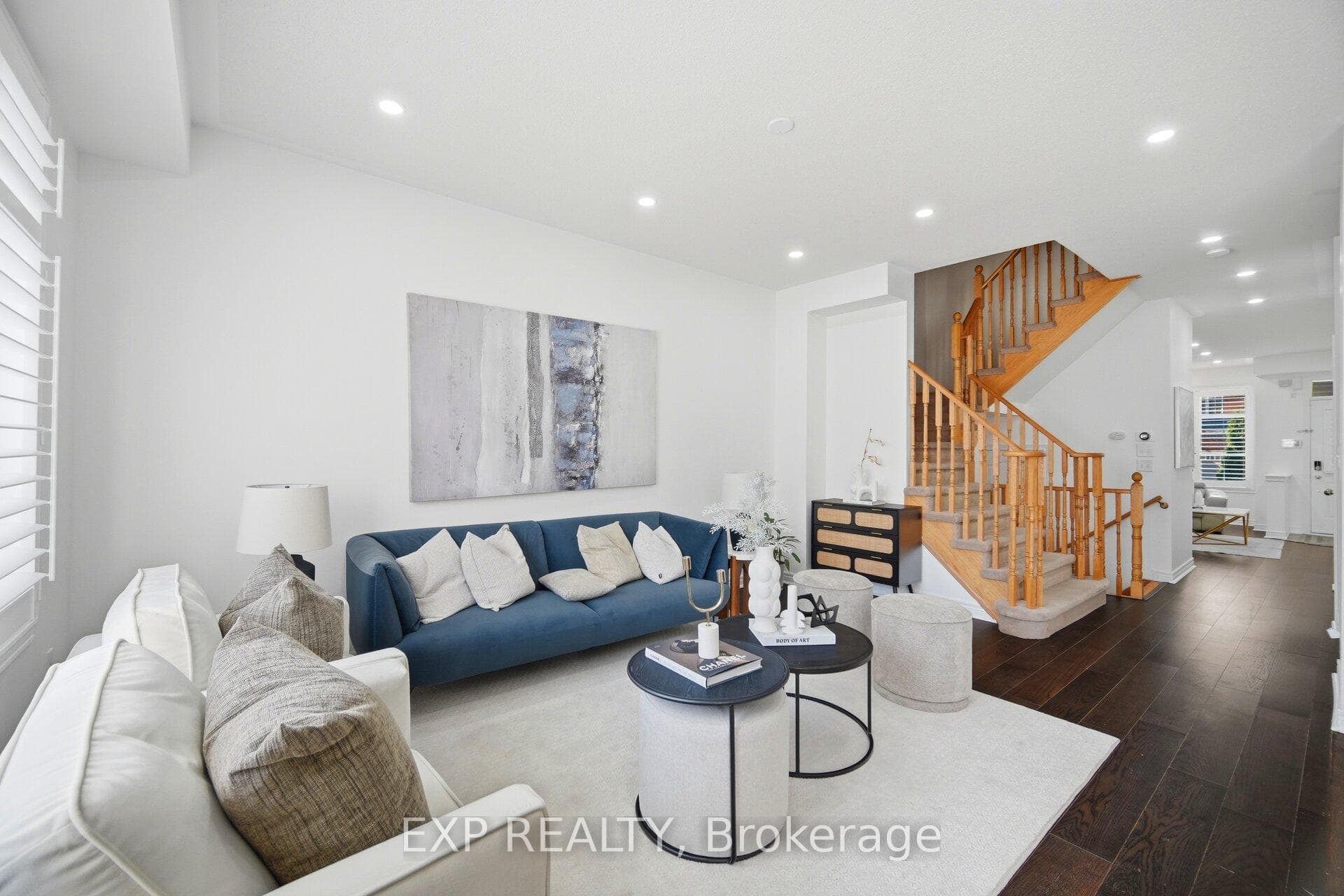 37 Totten Drive photo 9