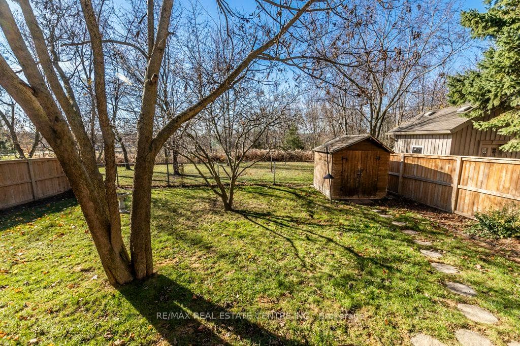 56 Imperial Road photo 17