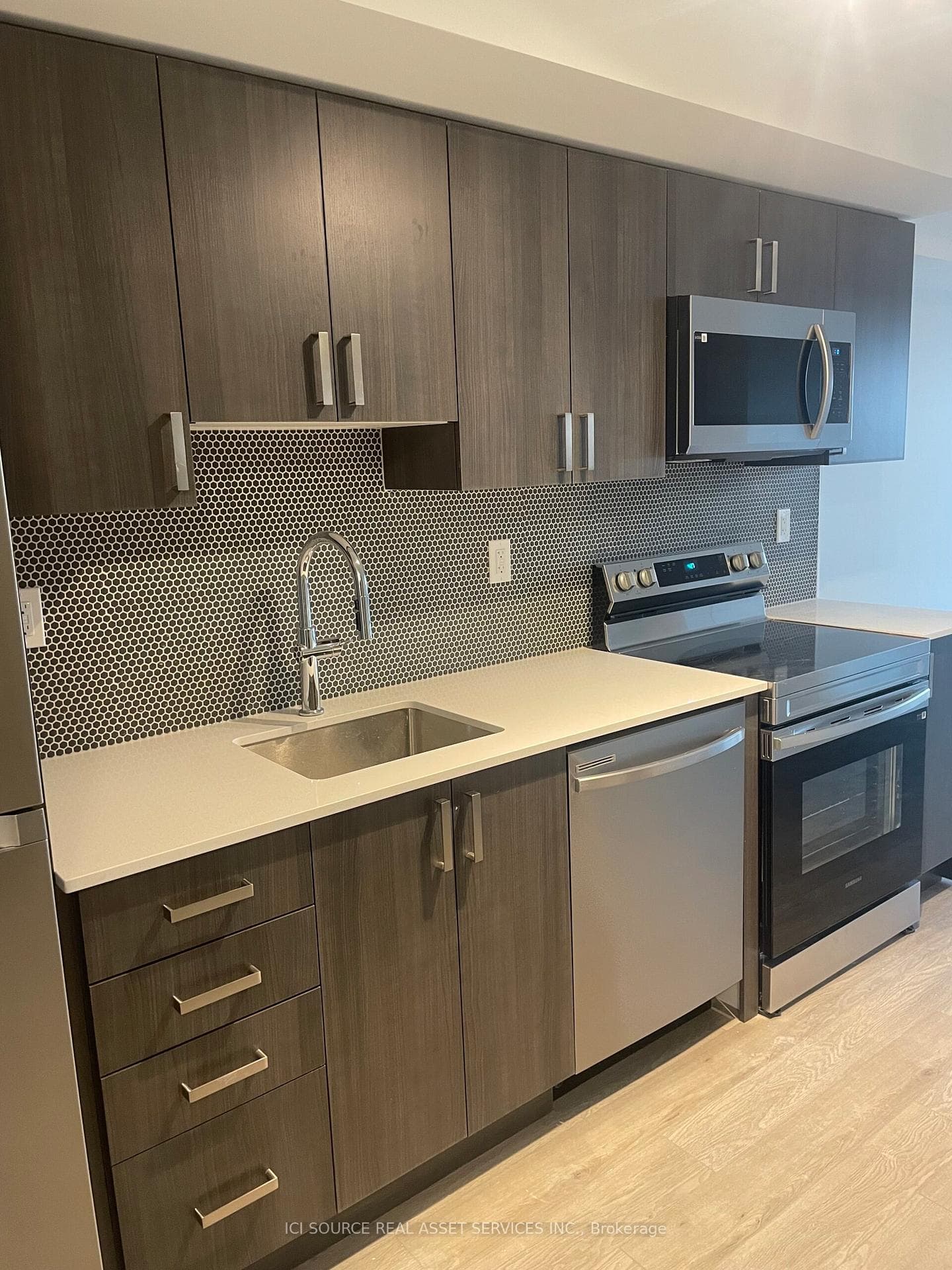 1435 Celebration Drive Unit 1801 photo 4