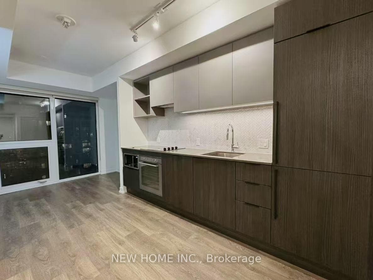 82 Dalhousie Street Unit 3318 photo 2