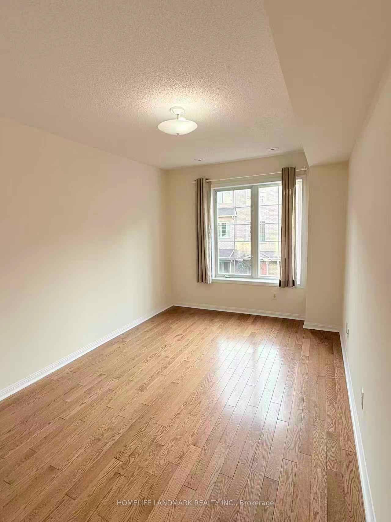 8 Cox Boulevard Unit 20 photo 15