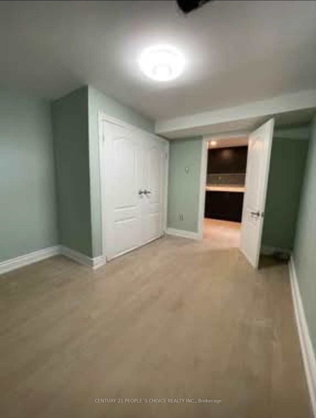6938 Warden Avenue Unit Lower photo 10