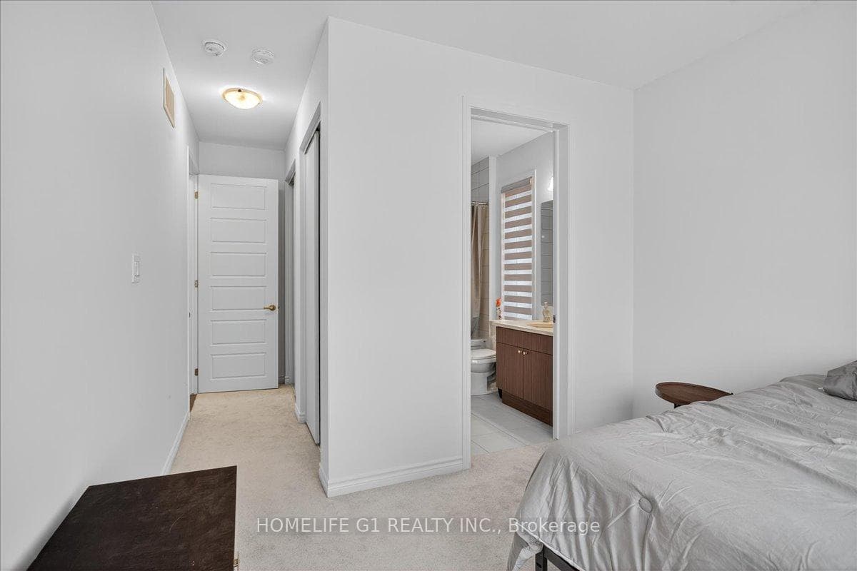 5 Dyer Crescent photo 22