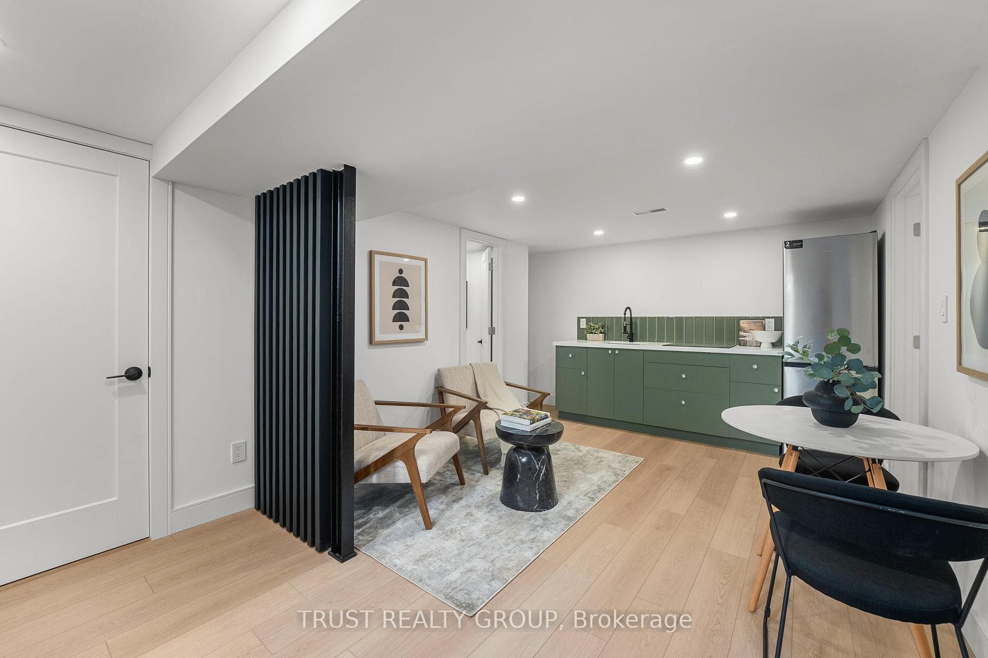 14 Dorine Crescent photo 25