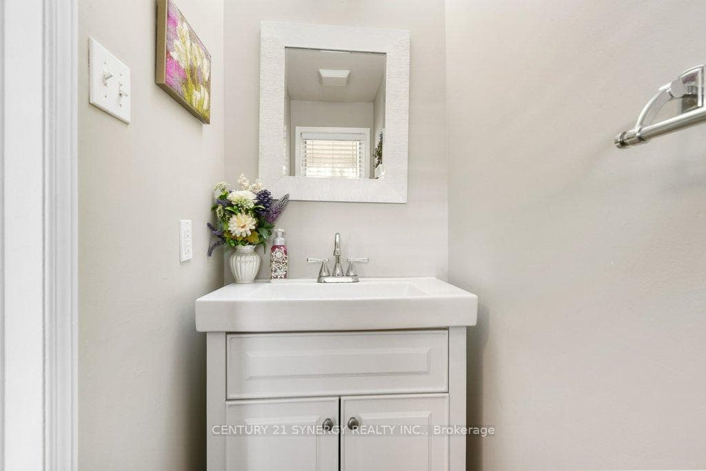 101 Crampton Drive photo 4
