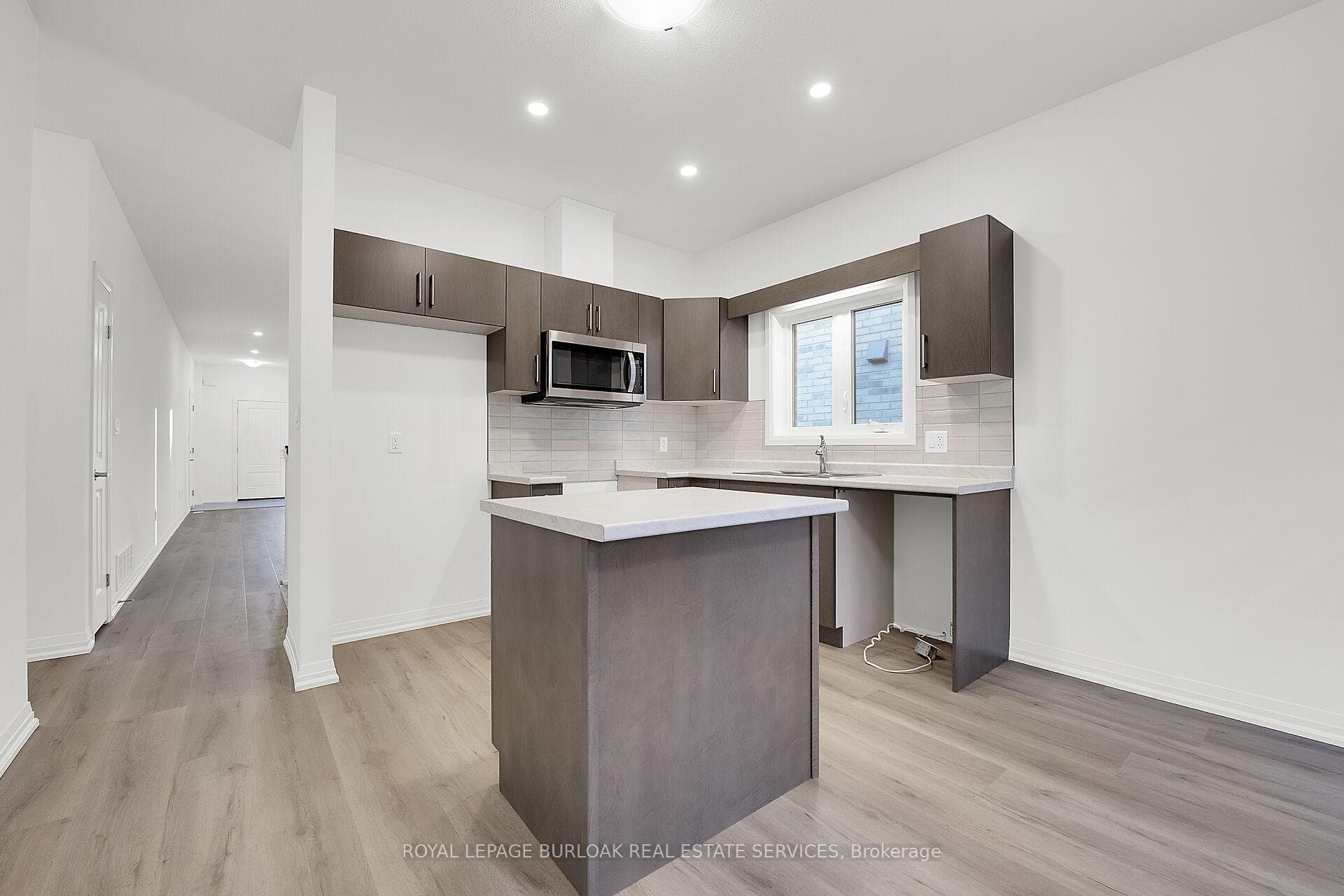 35 Willson Drive photo 13