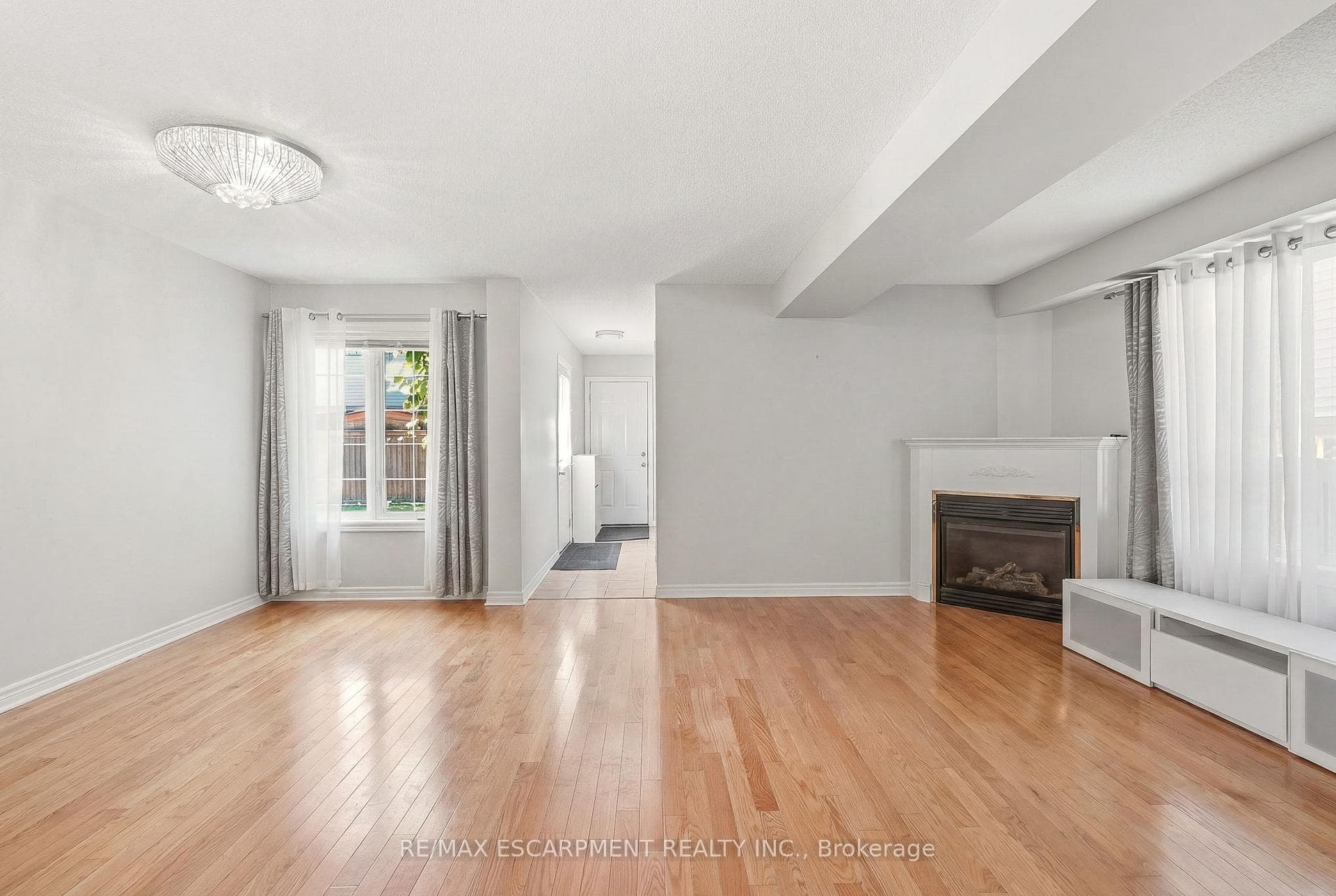 1745 Creek Way Unit 7 photo 9