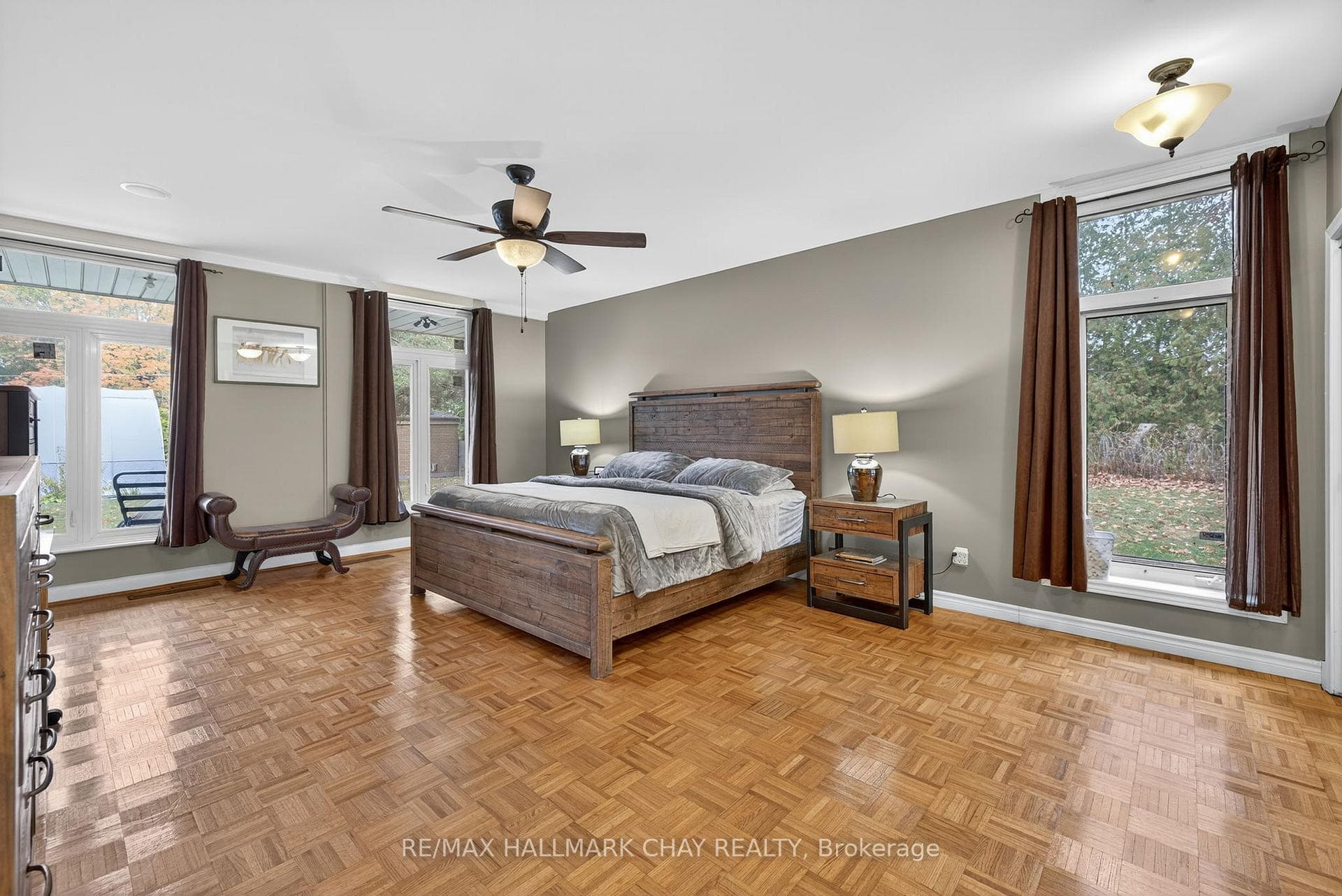 39 Highfield Crescent photo 18