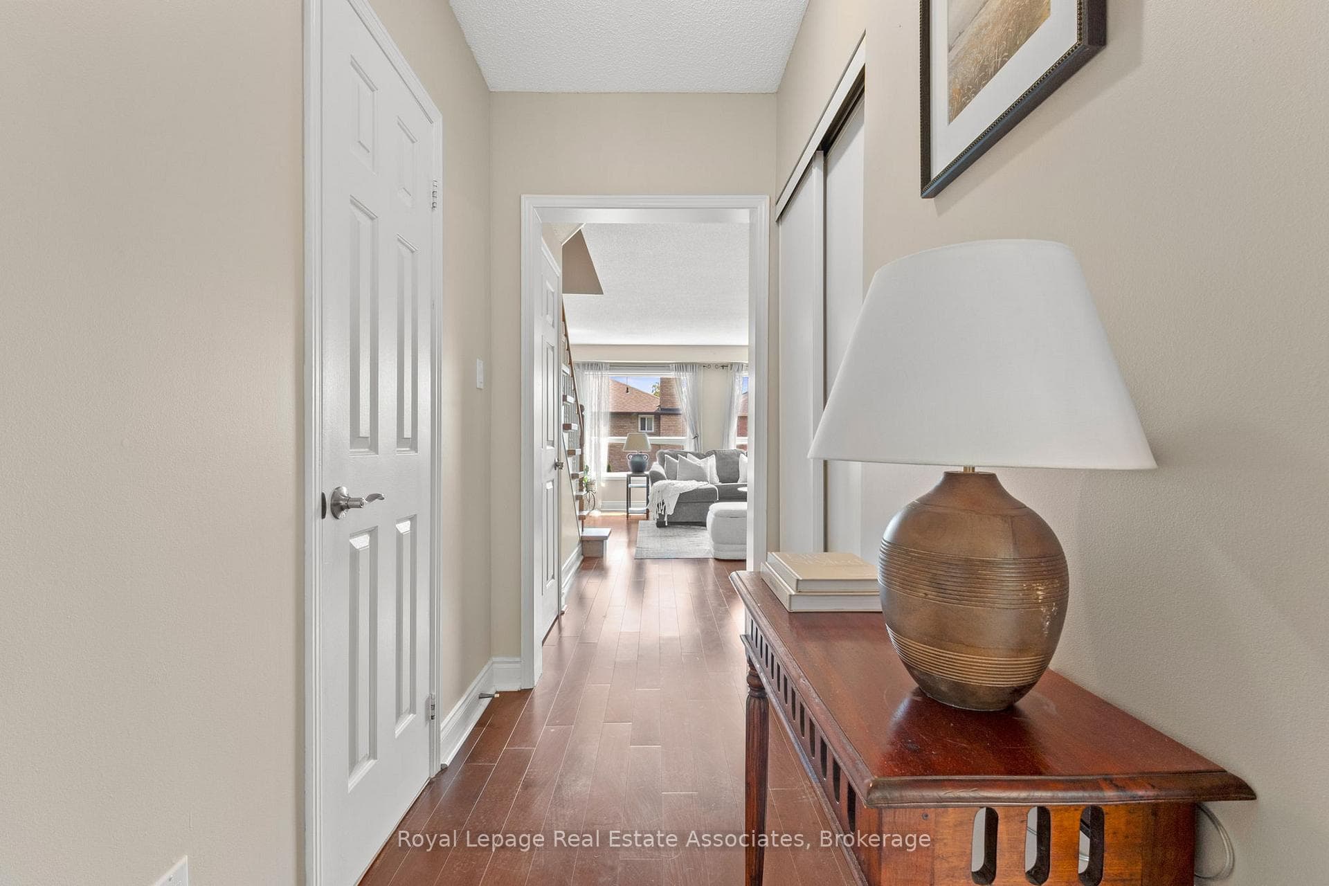 4605 Donegal Drive Unit 7 photo 8