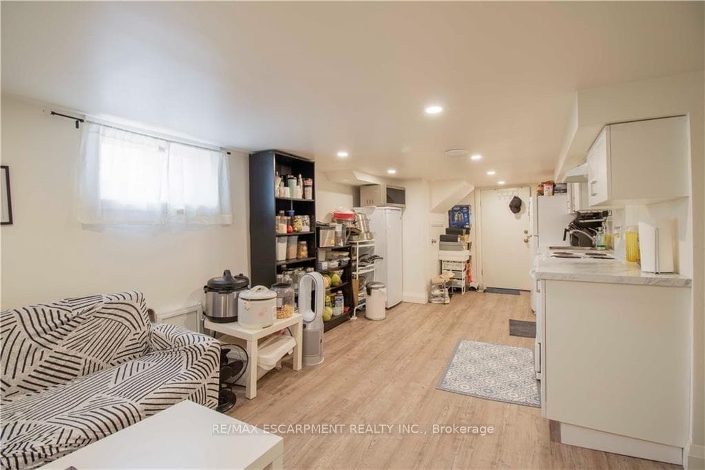 59 Garnet Street photo 15