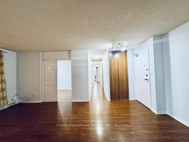 90 Ling Road Unit 809 photo 7
