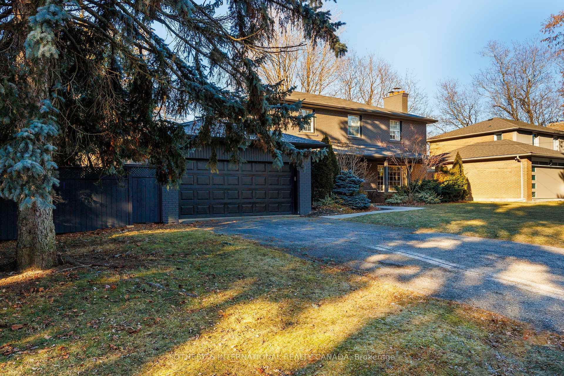 57 Sandringham Drive photo 2
