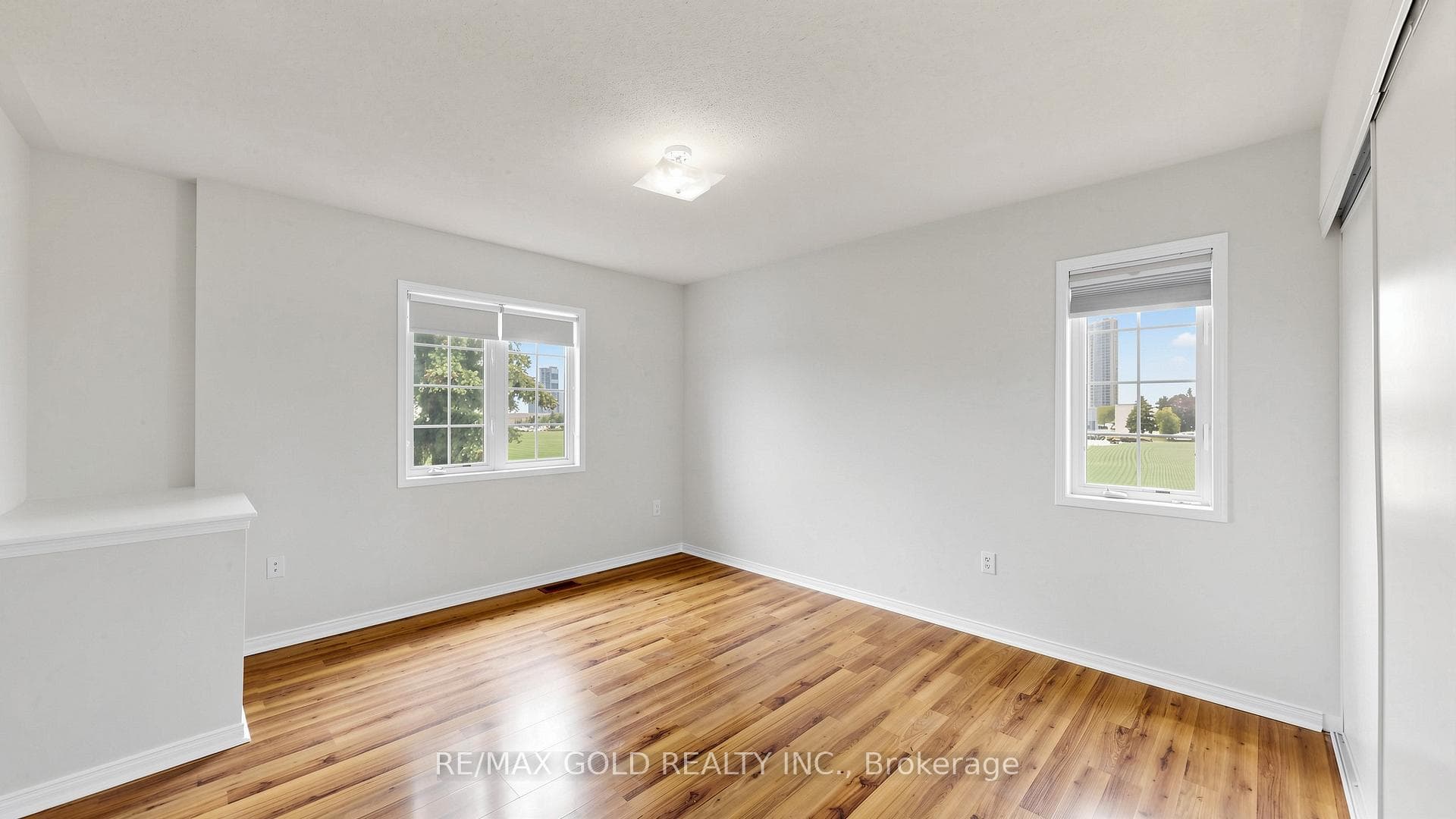 4950 Albina Way Unit 182 photo 35