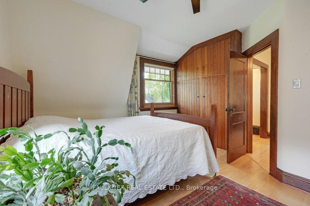 1485 Caton Street photo 32